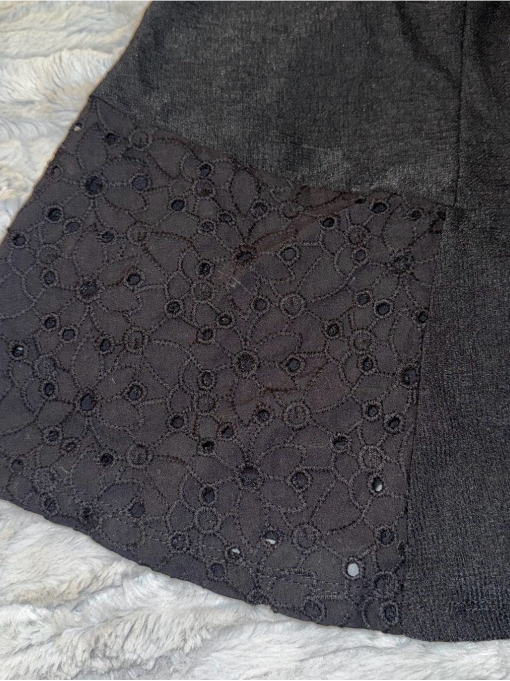 Zara Black Eyelet-Trim Sleeveless Top - Picture 6 of 6